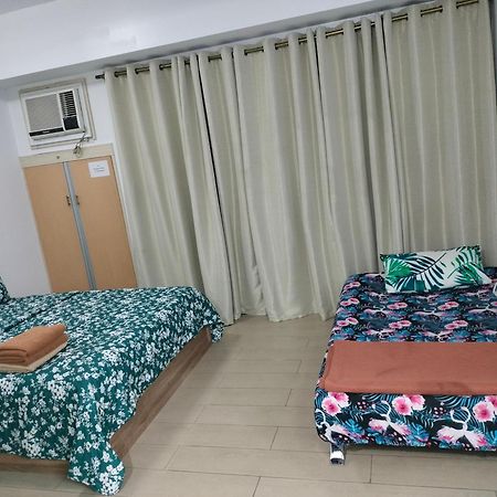 Rqui Condotel Newport Pasay Buitenkant foto