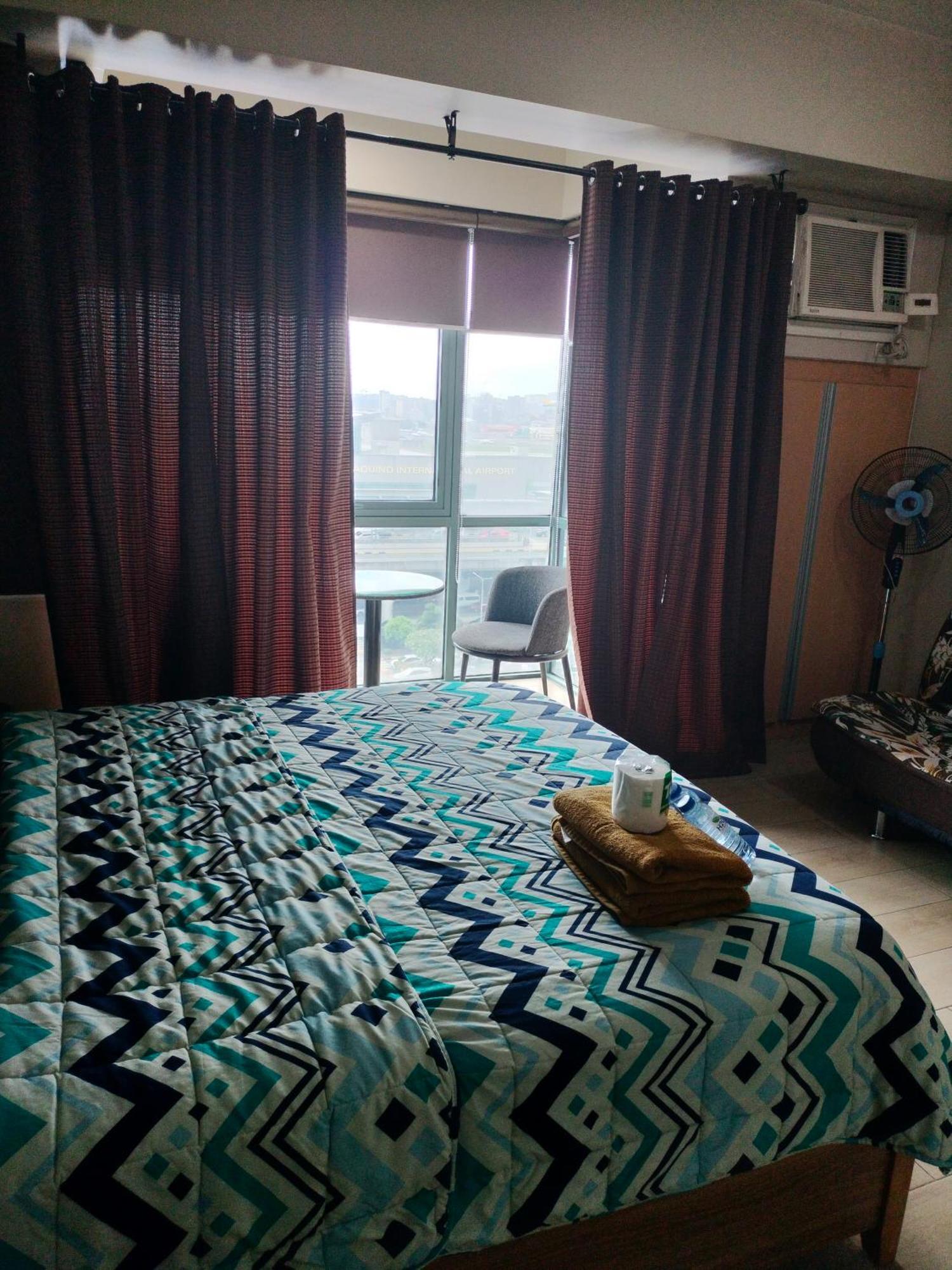 Rqui Condotel Newport Pasay Buitenkant foto